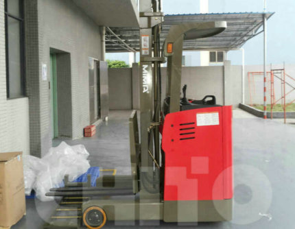 廣州生物制藥企業(yè)采購前移式電動叉車